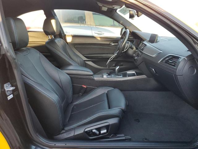 WBS1J5C58JVE51845 - 2018 BMW M2 Amarillo foto 5