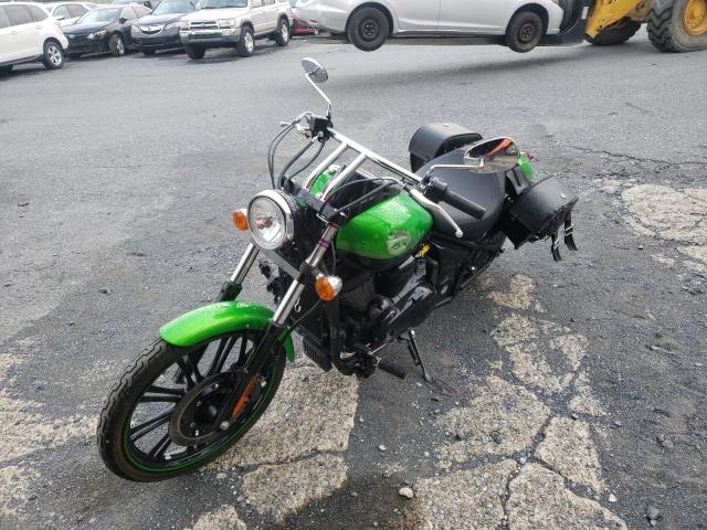 JKAVN2C18JA070228 - 2018 KAWASAKI VN900 C GREEN photo 2