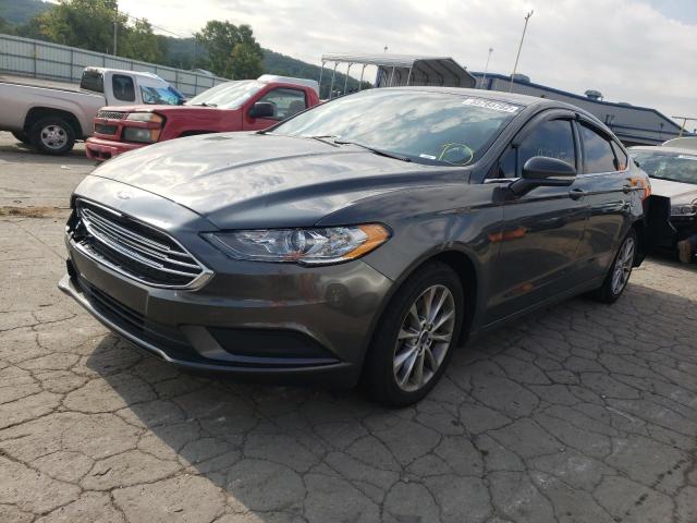 3FA6P0HDXHR194468 - 2017 FORD FUSION SE GRAY photo 2