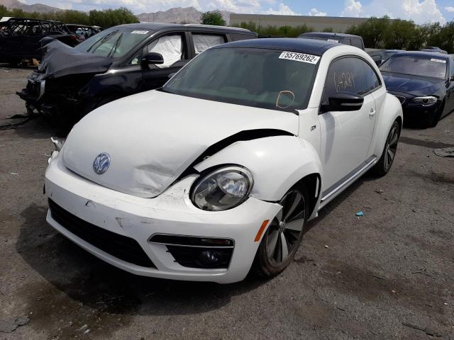 3VWVT7AT5EM612419 - 2014 VOLKSWAGEN BEETLE TURBO  photo 2