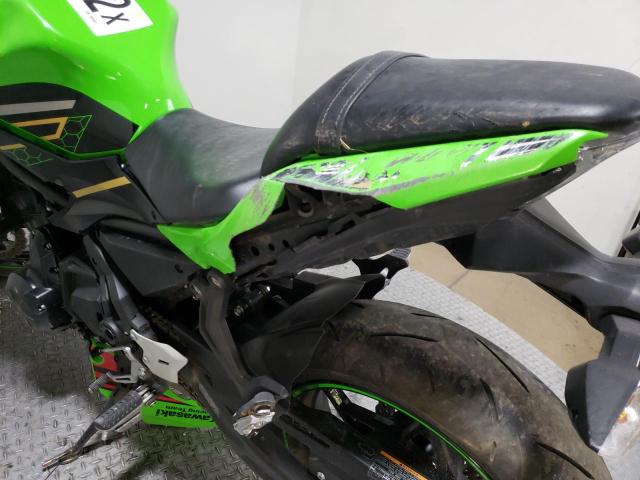 ML5EXEM10LDA08403 - 2020 KAWASAKI EX650 M GREEN photo 10