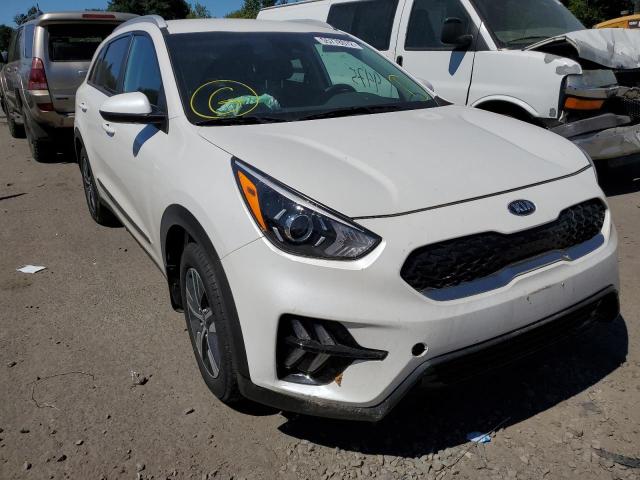 KNDCB3LC9L5392398 - 2020 KIA NIRO LX WHITE photo 1