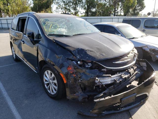 2C4RC1BG3KR613625 - 2019 CHRYSLER PACIFICA T Սև լուսանկար 1