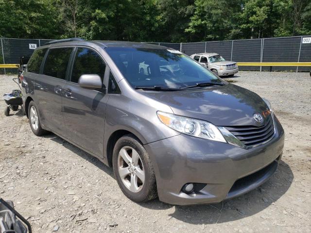 5TDKZ3DC8HS798020 - 2017 TOYOTA SIENNA LE GRAY photo 1