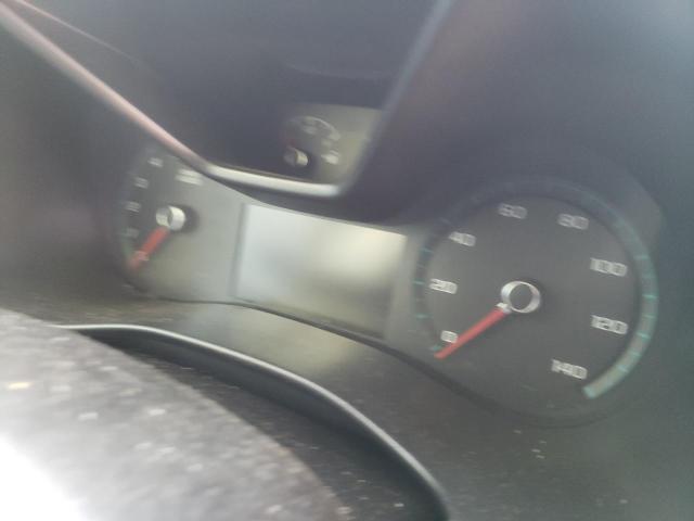 1GCGTCEN5J1320650 - 2018 CHEVROLET COLORADO L SILVER photo 8