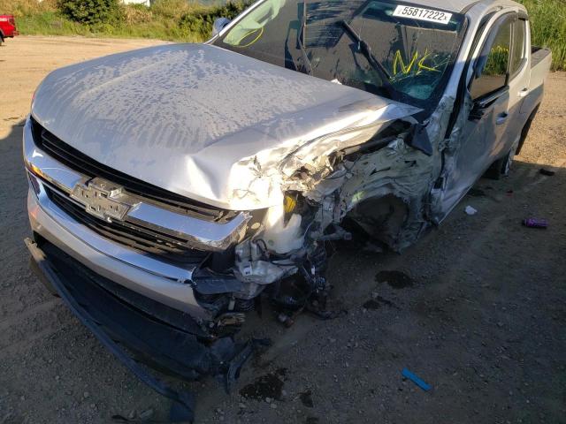 1GCGTCEN5J1320650 - 2018 CHEVROLET COLORADO L SILVER photo 9