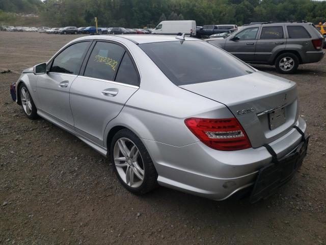 WDDGF4HB5CA633303 - 2012 MERCEDES-BENZ C 250 SILVER photo 3