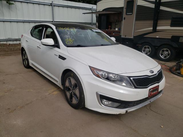 KNAGM4AD4D5039921 - 2013 KIA OPTIMA HYB WHITE photo 1