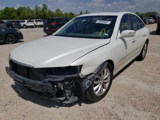 KMHFC46FX7A141680 - 2007 HYUNDAI AZERA SE WHITE photo 2