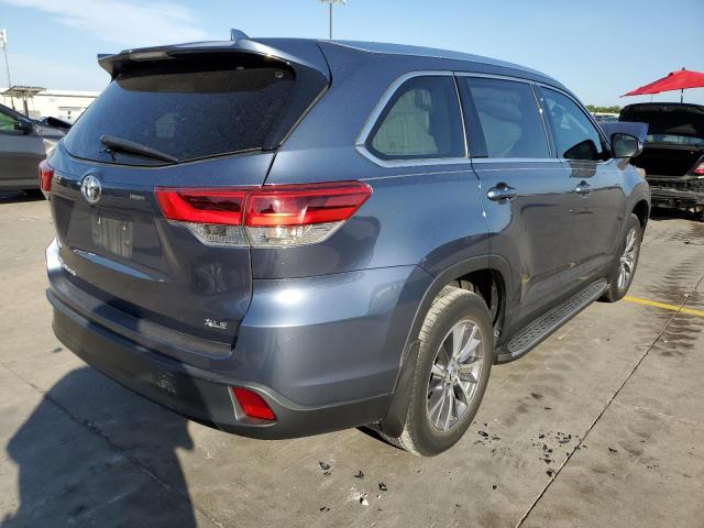 5TDKZRFH3KS352473 - 2019 TOYOTA HIGHLANDER BLUE photo 4