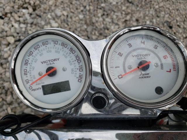 5VPHB26D453011528 - 2005 VICTORY MOTORCYCLES HAMMER RED photo 8