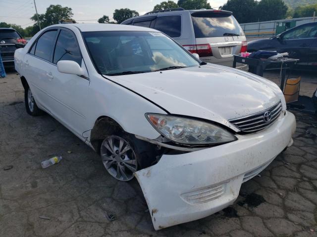 4T1BF32K15U099012 - 2005 TOYOTA CAMRY LE WHITE photo 1