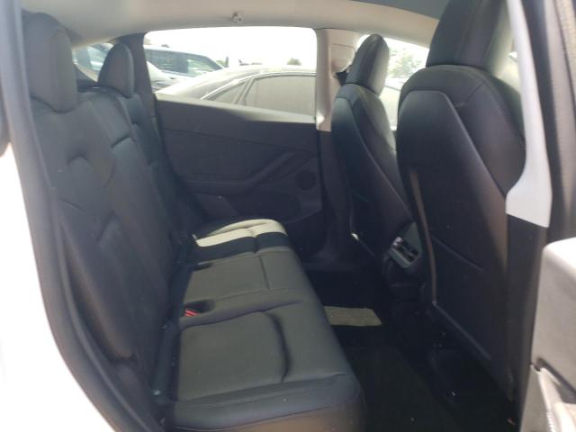 7SAYGDEE5NF353517 - 2022 TESLA MODEL Y Blanc photo 6