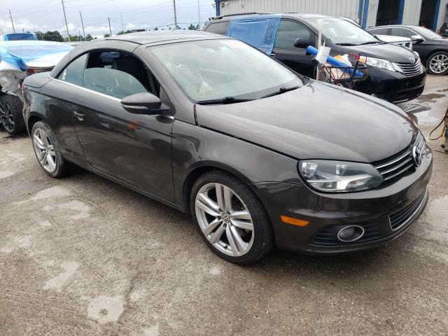 WVWFW7AH3CV000586 - 2012 VOLKSWAGEN EOS LUX Коричневий фото 1