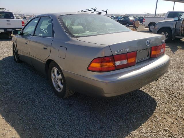 JT8BF22G2V0018003 - 1997 LEXUS ES 300 BEIGE photo 3