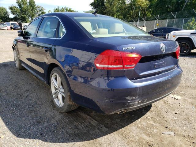 1VWBN7A30EC079216 - 2014 VOLKSWAGEN PASSAT SE BLUE photo 3