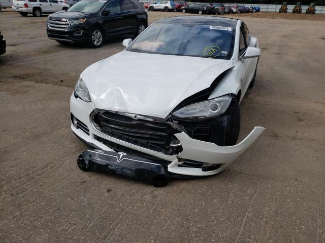 5YJSA1CPXDFP07974 - 2013 TESLA MODEL S Սպիտակ լուսանկար 9