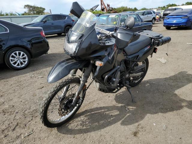 JKAKLEE109DA24090 - 2009 KAWASAKI KL650 E BLACK photo 2