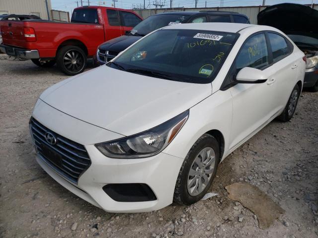 3KPC24A65LE101631 - 2020 HYUNDAI ACCENT SE WHITE photo 2