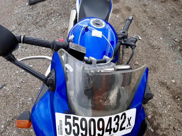 VTTGM51A092100590 - 2009 SUZUKI GS500 TWO TONE photo 5