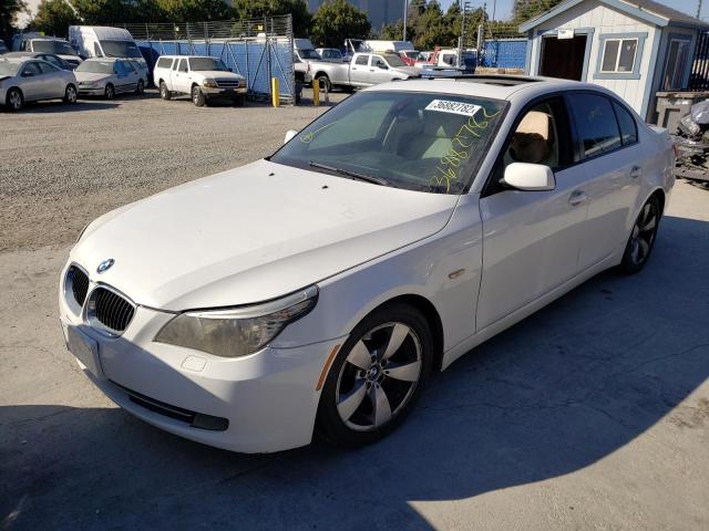 WBANW13538CZ82230 - 2008 BMW 5 SERIES WHITE photo 2