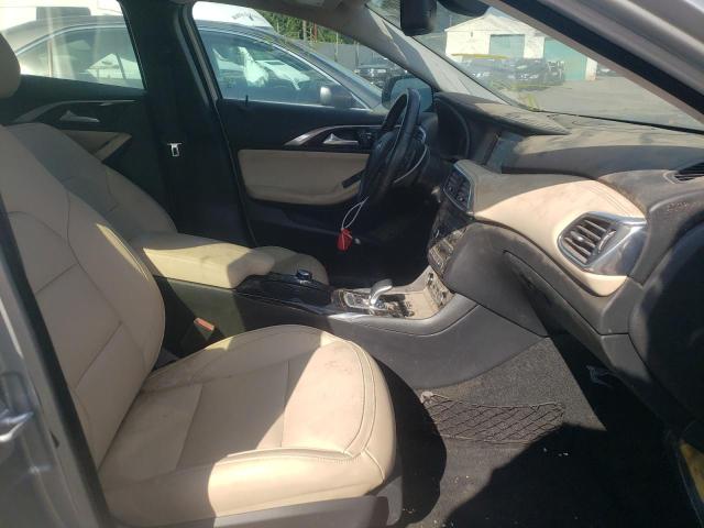 SJKCH5CPXHA021842 - 2017 INFINITI QX30 BASE SILVER photo 5