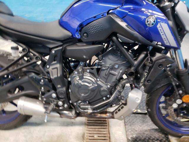 JYARM32E0MA002378 - 2021 YAMAHA MT07 BLUE photo 7