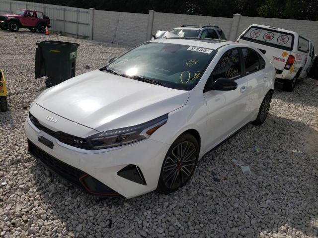 3KPF44AC9NE483016 - 2022 KIA FORTE GT WHITE photo 2