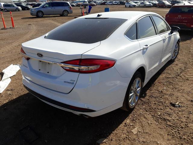 3FA6P0LU0HR385999 - 2017 FORD FUSION SE HYBRID  photo 4