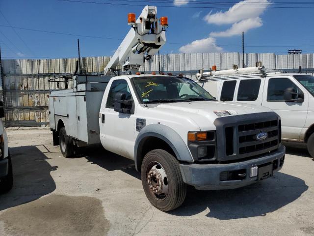 1FD4F46Y08EA84268 - 2008 FORD F450 SUPER WHITE photo 1