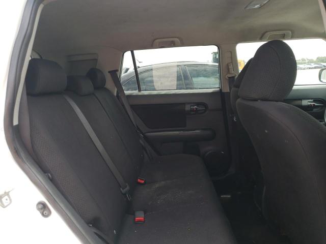 JTLKE50E681001389 - 2008 TOYOTA SCION TC Blanc photo 6