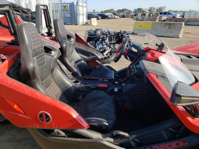 57XAAPFA9G5111869 - 2016 POLARIS SLINGSHOT RED photo 5