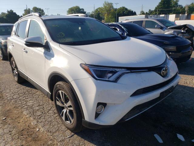 JTMRFREV2HJ163608 - 2017 TOYOTA RAV4 XLE WHITE photo 1