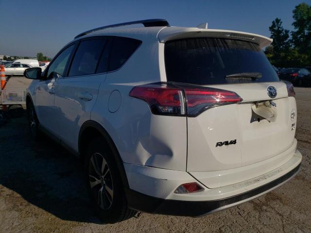 JTMRFREV2HJ163608 - 2017 TOYOTA RAV4 XLE WHITE photo 3