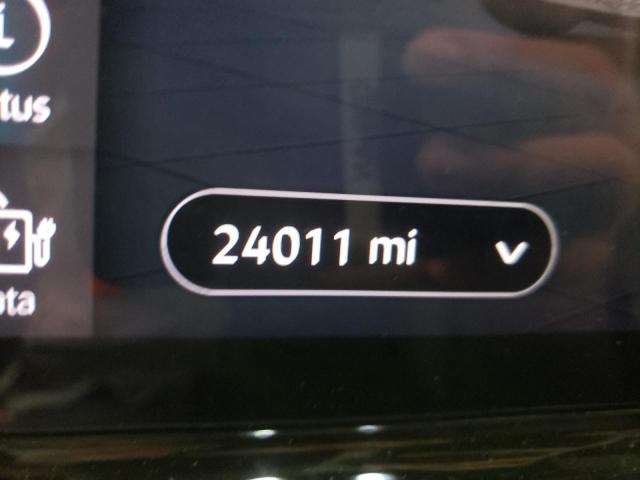 WVGKMPE22MP045966 - 2021 VOLKSWAGEN ID.4 PRO S თეთრი ფოტო 8