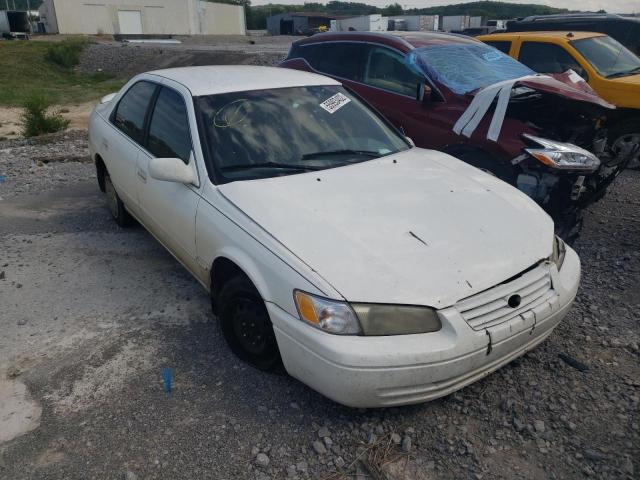 4T1BG22K3WU288219 - 1998 TOYOTA CAMRY CE  photo 1