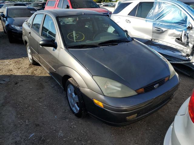 1FAFP38Z44W127272 - 2004 FORD FOCUS ZTS GRAY photo 1