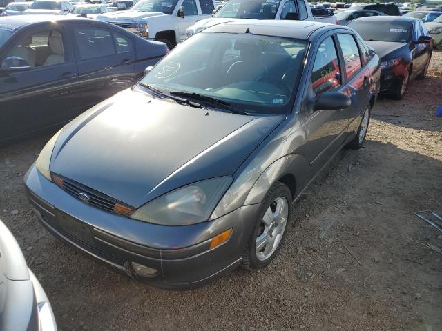 1FAFP38Z44W127272 - 2004 FORD FOCUS ZTS GRAY photo 2