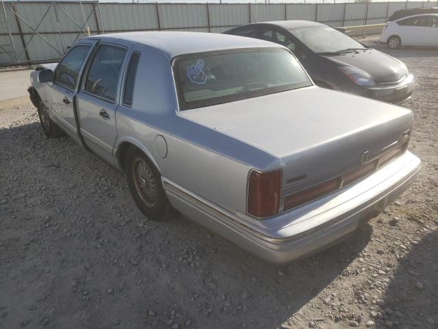 1LNLM82W5TY662000 - 1993 LINCOLN TOWN CAR S SILVER photo 3