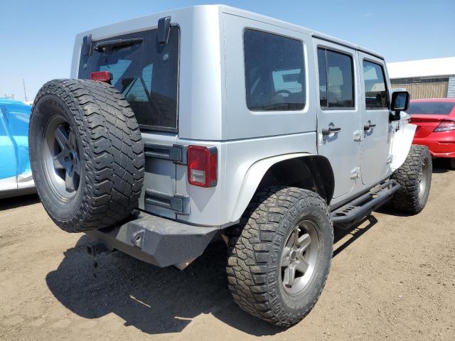 1J4BA3H17AL161427 - 2010 JEEP WRANGLER U ვერცხლისფერი ფოტო 4