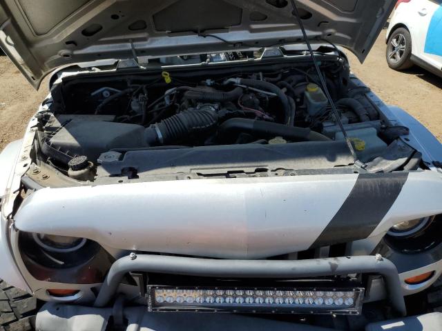 1J4BA3H17AL161427 - 2010 JEEP WRANGLER U ვერცხლისფერი ფოტო 7