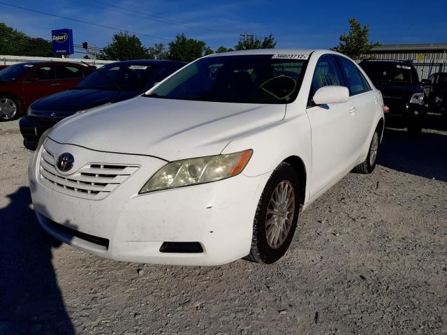 4T1BE46K17U656992 - 2007 TOYOTA CAMRY CE WHITE photo 2