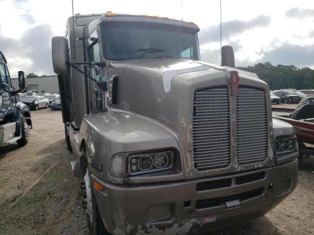 1XKAD69X56J139679 - 2006 KENWORTH CONSTRUCTI GRAY photo 1