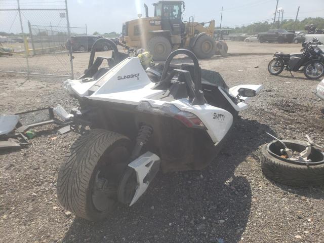 57XAASGD3M8144484 - 2021 POLARIS SLINGSHOT WHITE photo 4