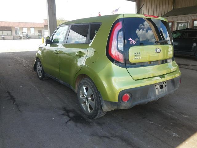 KNDJN2A28H7881485 - 2017 KIA SOUL GREEN photo 3