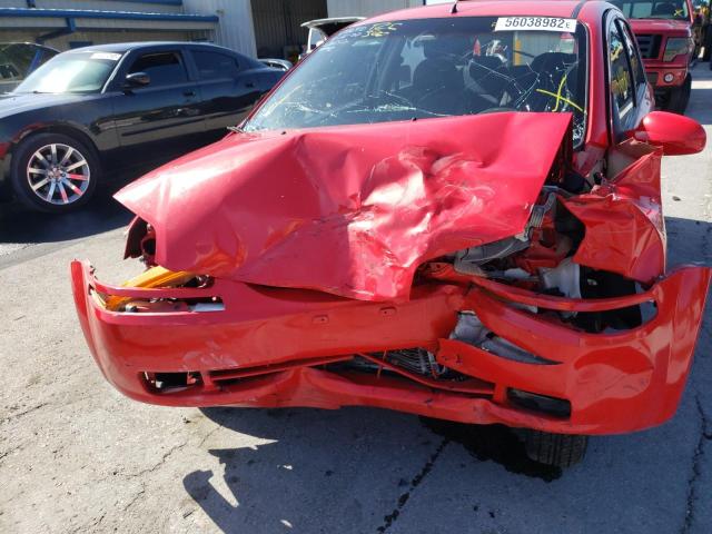 KL1TD66677B695034 - 2007 CHEVROLET AVEO BASE RED photo 9