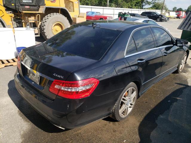 WDDHF9AB4AA120195 - 2010 MERCEDES-BENZ E 550 4MAT BLACK photo 4