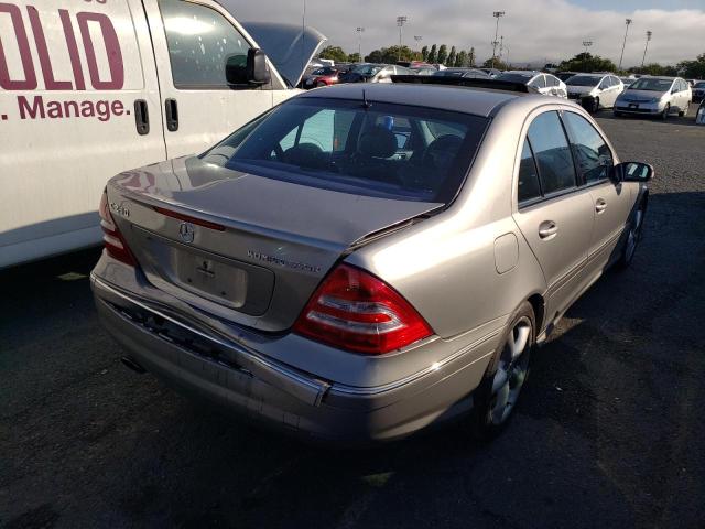 WDBRF40J15F726944 - 2005 MERCEDES-BENZ C 230K SPORT SEDAN  photo 4