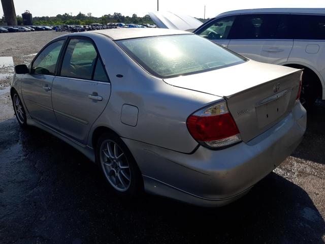 4T1BE32K16U105119 - 2006 TOYOTA CAMRY LE SILVER photo 3