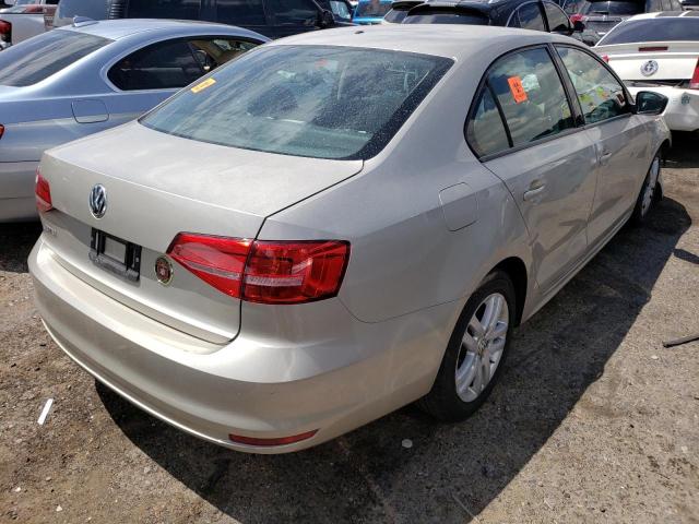 3VW2K7AJ1FM210645 - 2015 VOLKSWAGEN JETTA BASE BEIGE photo 4